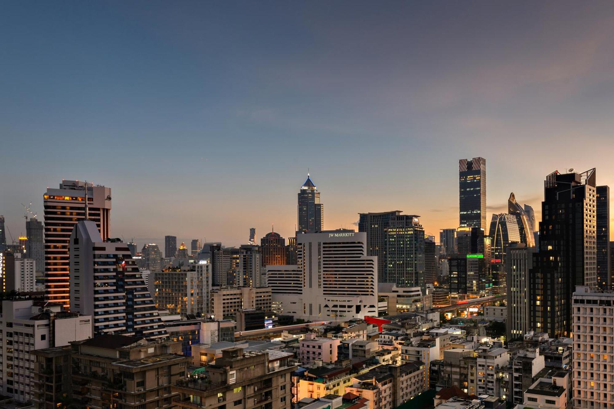 The Echelon Sukhumvit 11 By Lefoyer Banguecoque Exterior foto