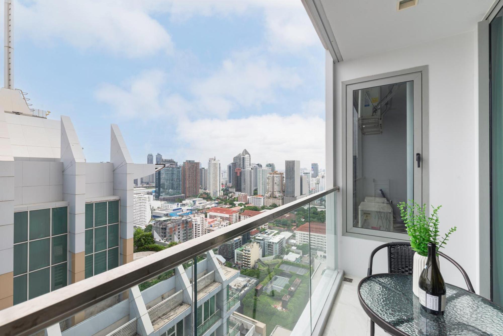 The Echelon Sukhumvit 11 By Lefoyer Banguecoque Exterior foto